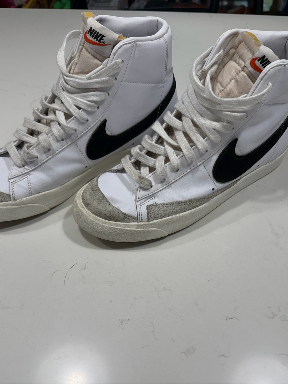 Nike Womens Blazer 77 Sneakers (could also function as mens sneakers)
